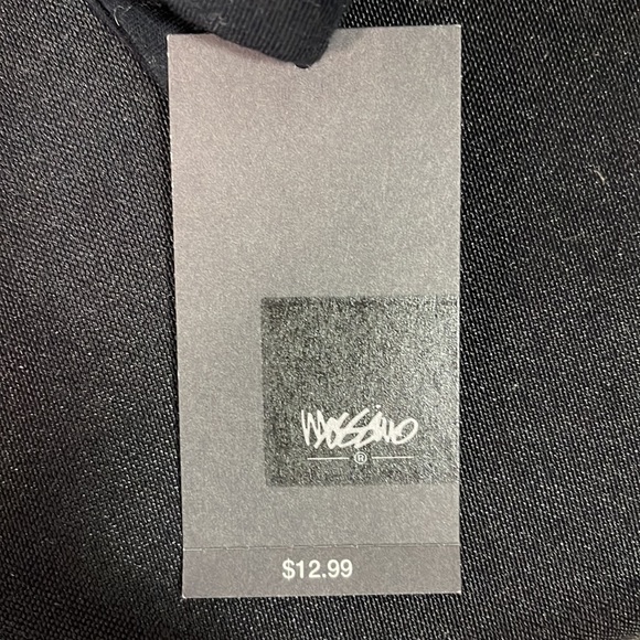 Top - Picture 3 of 4